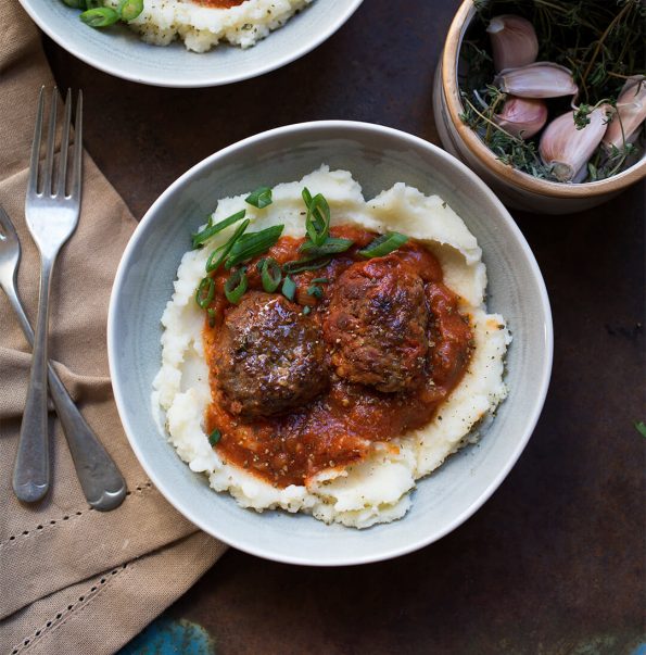 List 95+ Pictures beef meatballs with tomato sauce and mashed potatoes Superb