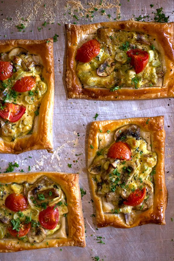 Leek, Mushroom and Tomato Tartlets - aninas recipes