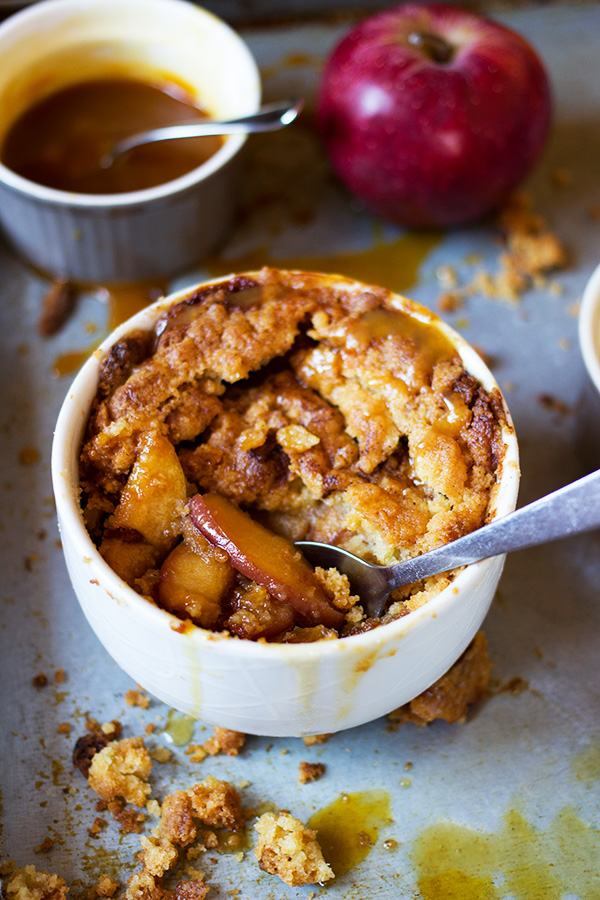 Caramel Apple Crumble - aninas recipes