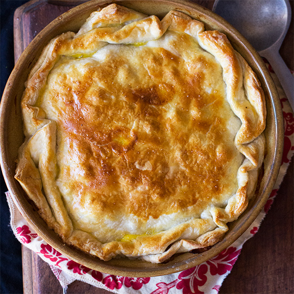 Chicken, Mushroom and Thyme Pie - aninas recipes