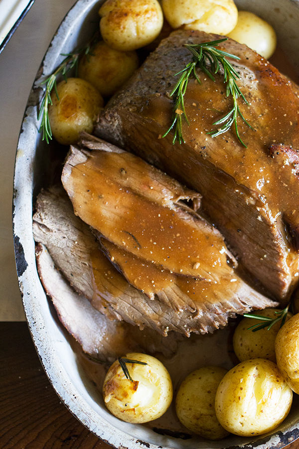 Beef Pot Roast with Rosemary and Pepper - aninas recipes