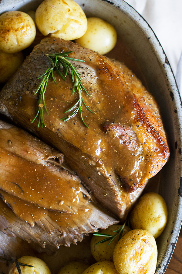 Beef Pot Roast with Rosemary and Pepper - aninas recipes