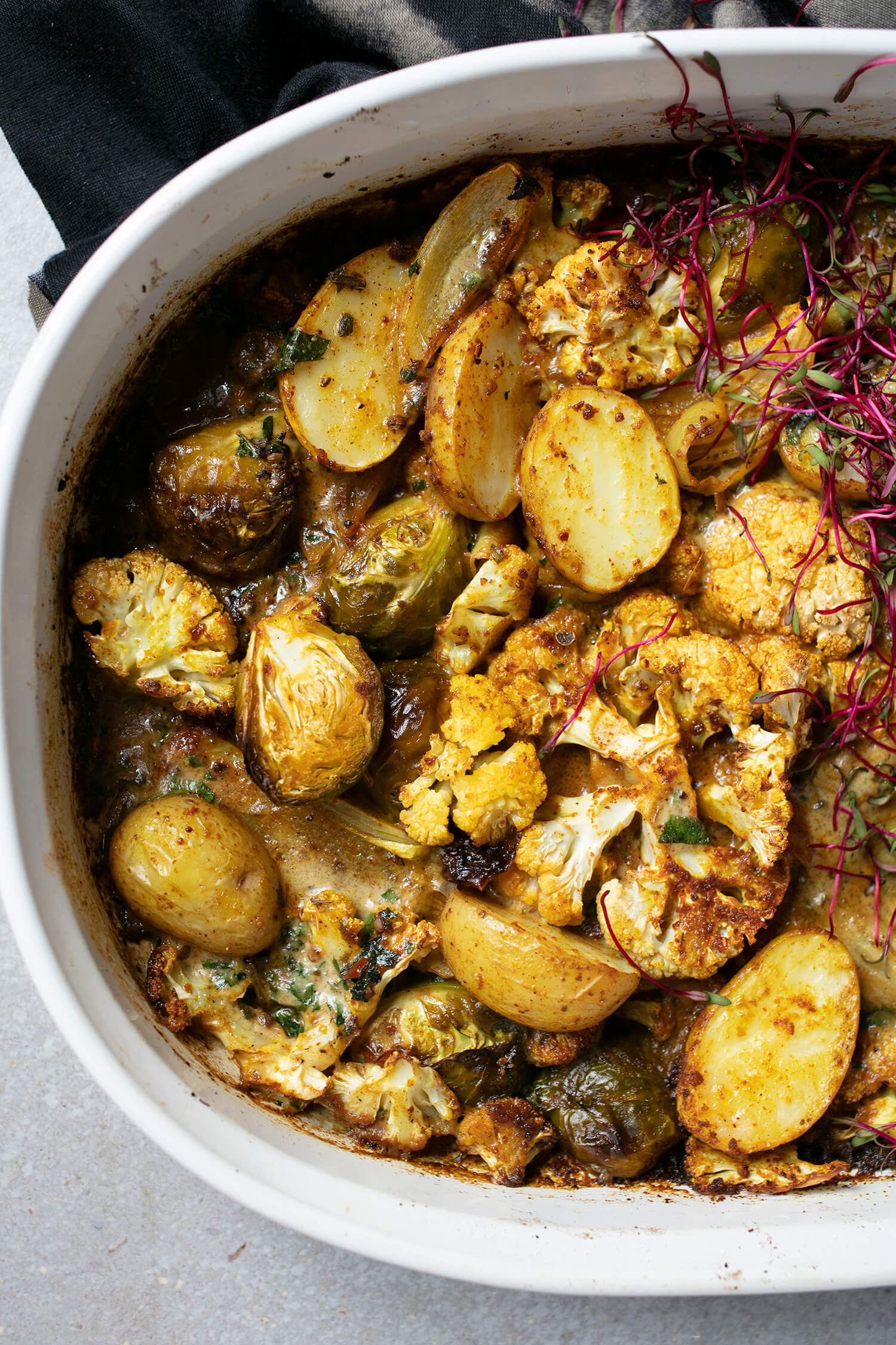 Potato and Cauliflower Curry Tray Bake - aninas recipes